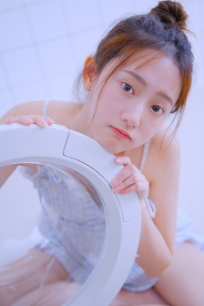 久久丫精品系列